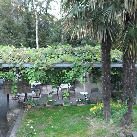 Bed and Breakfast Grotto Pergola Giornico Exterior foto